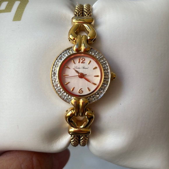 LUCION PICCARD LADIES WATCH - Picture 10 of 13